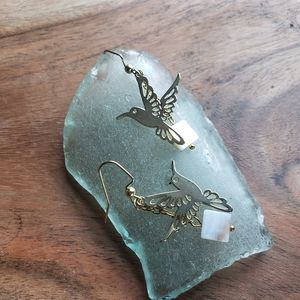 Handmade Hummingbird Charm x Seashell Earrings